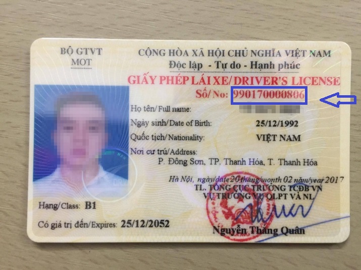 kiểm tra giấy phép lái xe thật hay giả