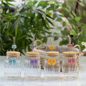Bow Glass Tumbler with Wooden Lid and Glass Straw